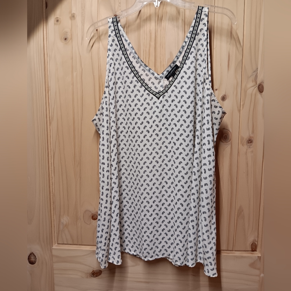 Lane Bryant Cream and Black Printed Tank Top